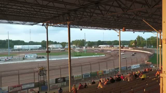 LATE MODELS Night 4, IMCA Modifieds $1,000 to win ( Stock Cars off )